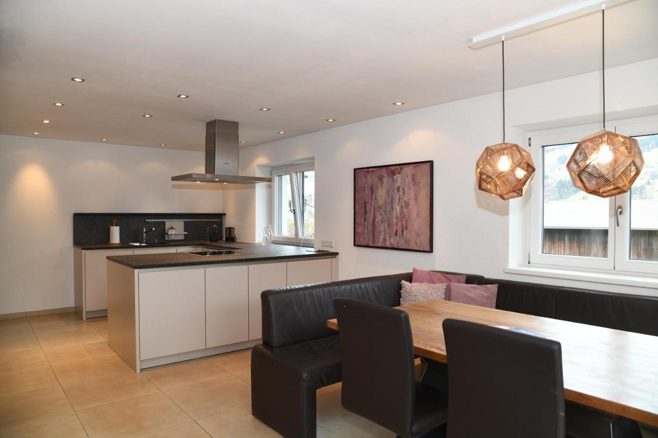 Apartment (Nebengebäude)